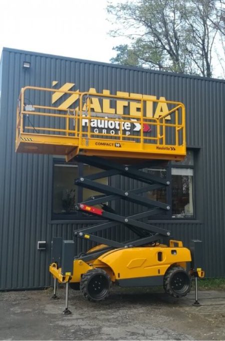 Dyzelinis žirklinis keltuvas Haulotte Compact 10DX