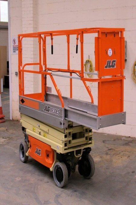 Elektrinis žirklinis keltuvas JLG 1930ES